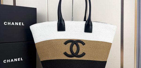 CHANEL ココビーチ スモールトートバッグ マキシ ショッピング バッグ AS6148-B23631-U8673 シャネル トートバッグ 新作