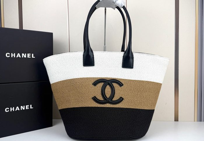 CHANEL ココビーチ スモールトートバッグ マキシ ショッピング バッグ AS6148-B23631-U8673 シャネル トートバッグ 新作