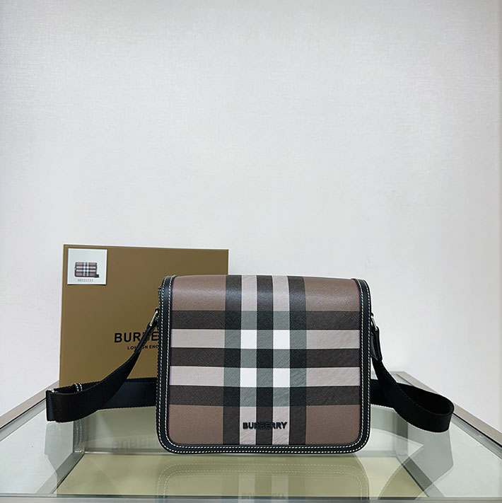 バーバリー バッグ メンズ ビジネス