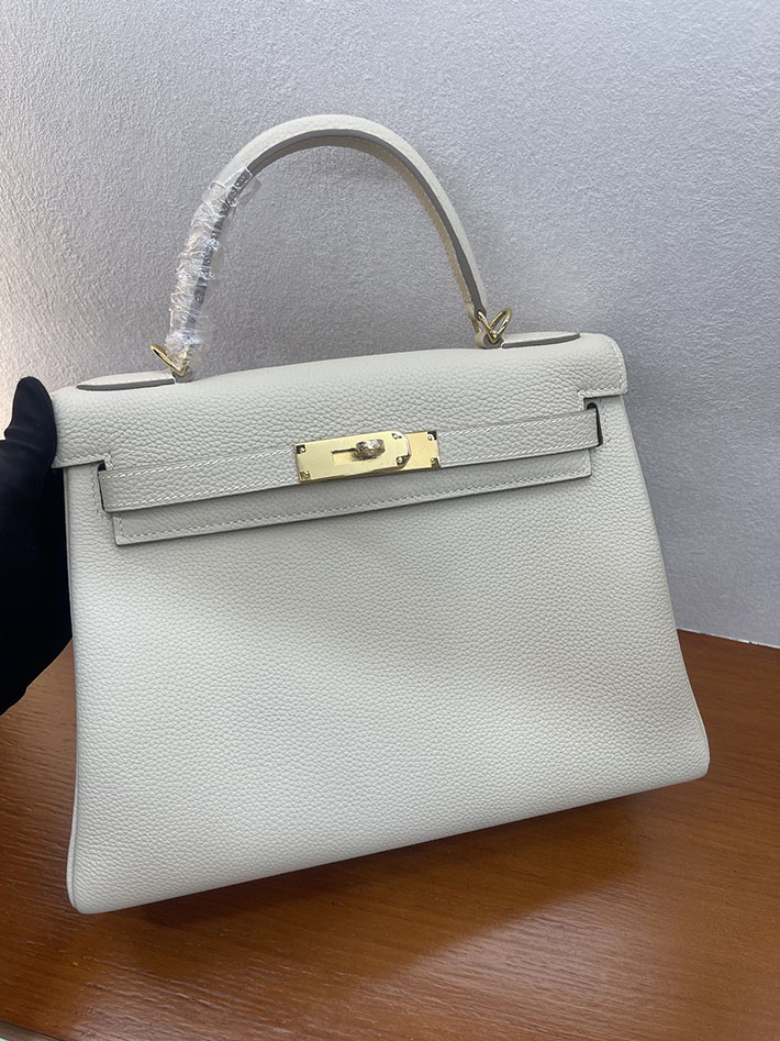 エルメス ケリー 28 定価